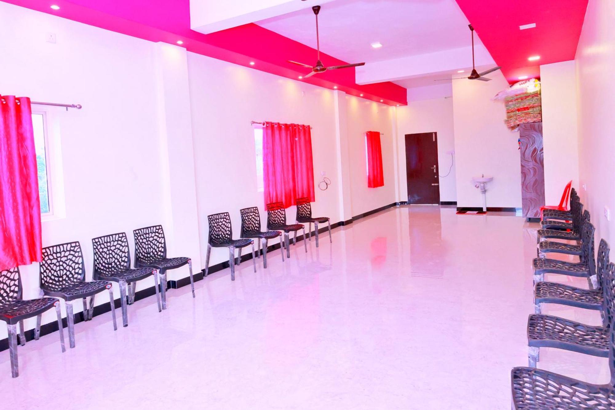 Hotel Sonia Mahi Inn Канякумари Екстериор снимка
