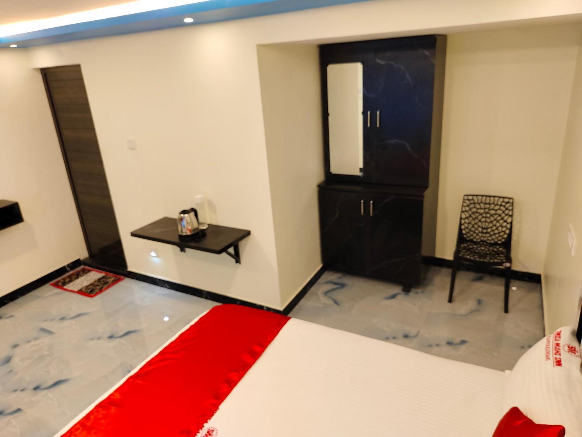 Hotel Sonia Mahi Inn Канякумари Екстериор снимка