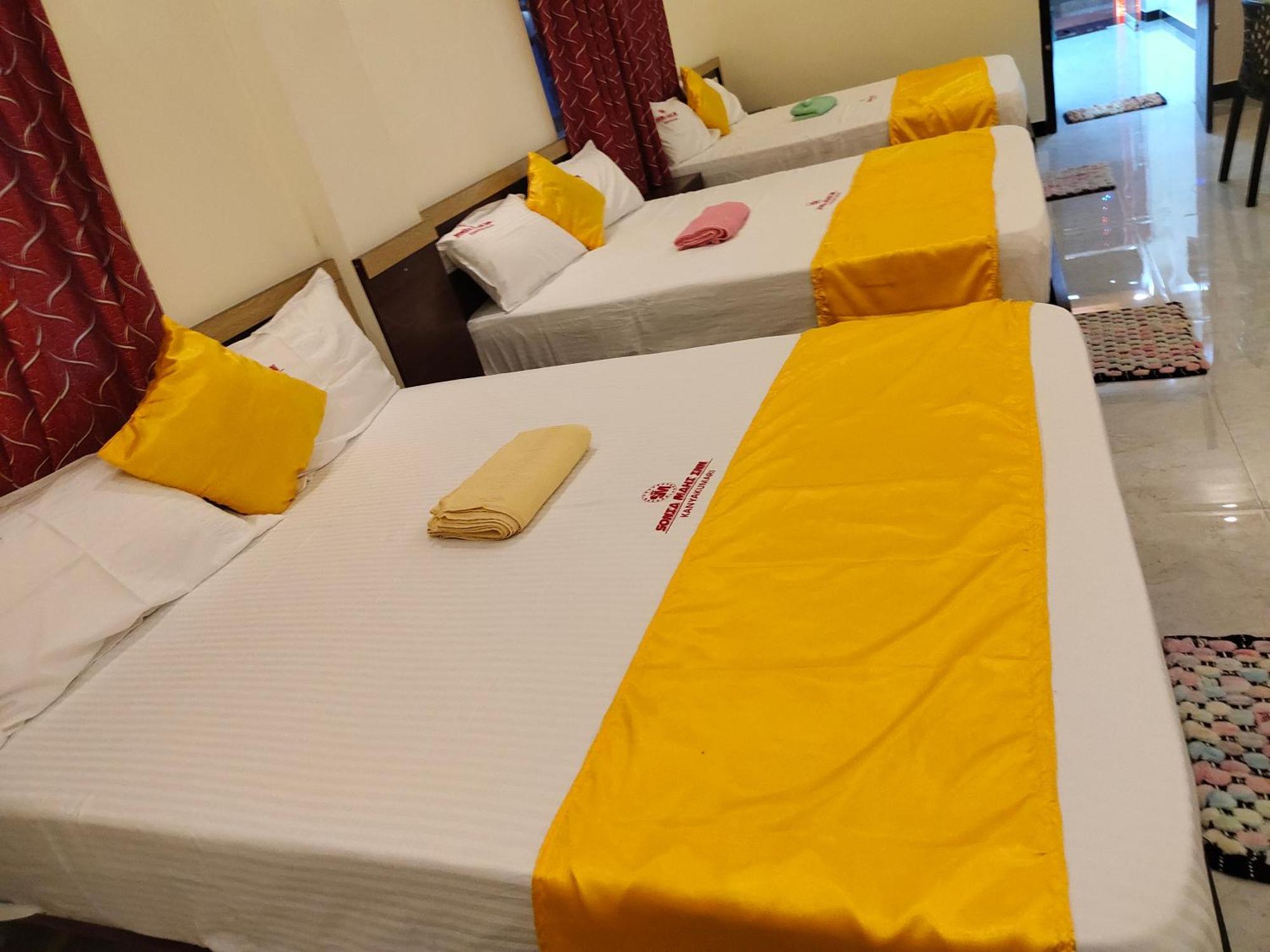 Hotel Sonia Mahi Inn Канякумари Екстериор снимка