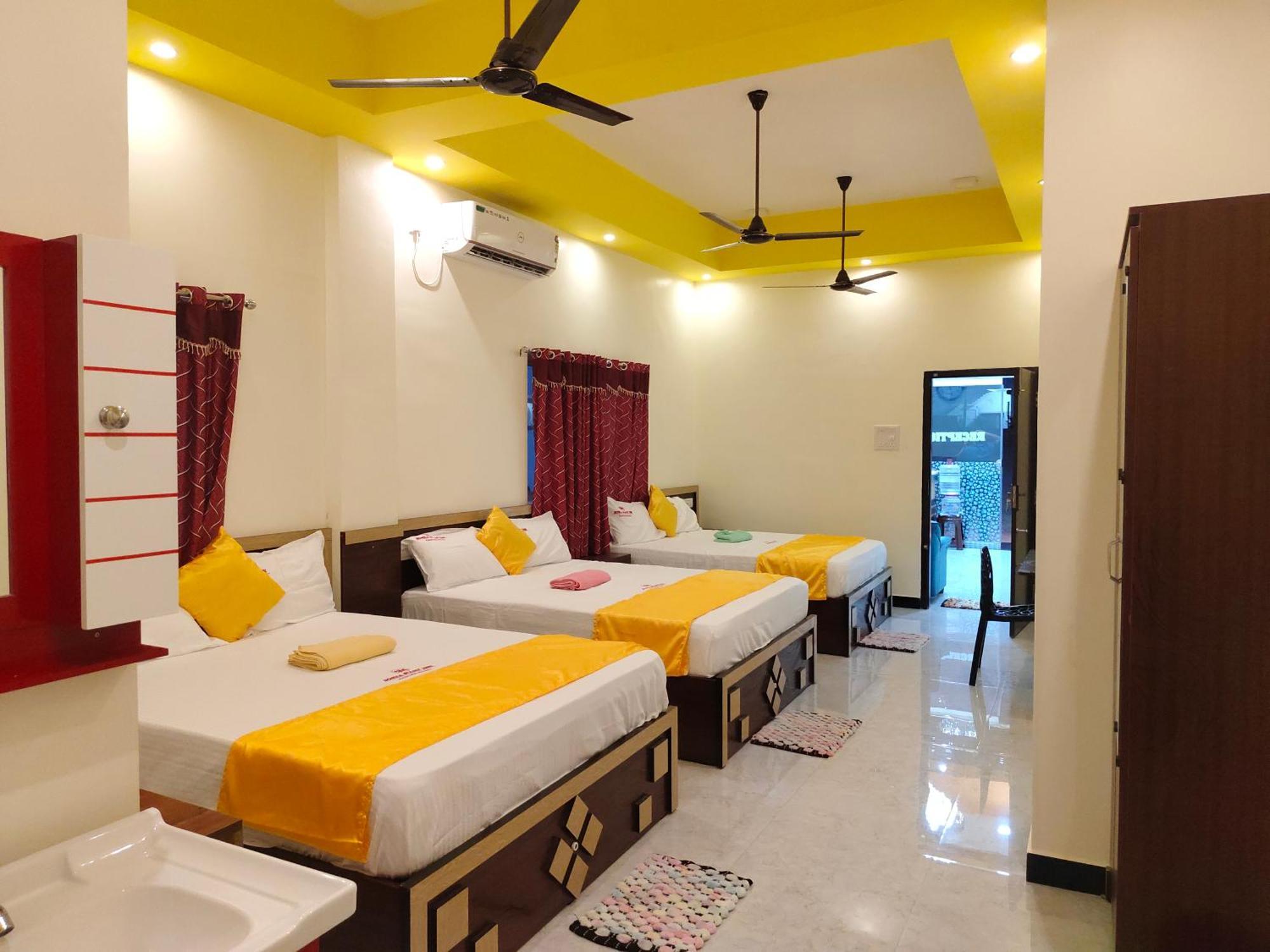 Hotel Sonia Mahi Inn Канякумари Стая снимка